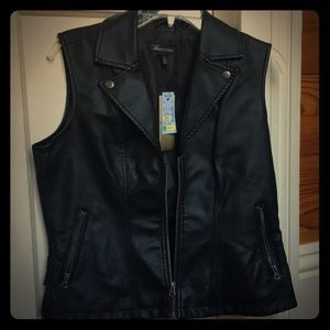 Feaux leather jacket, size M.